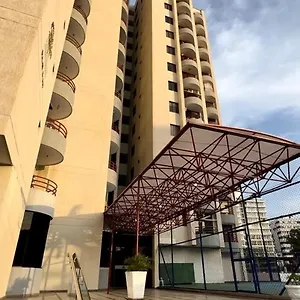 apartamento-con-piscina-cancha-de-tenis.hotels-in-barranquilla.com/